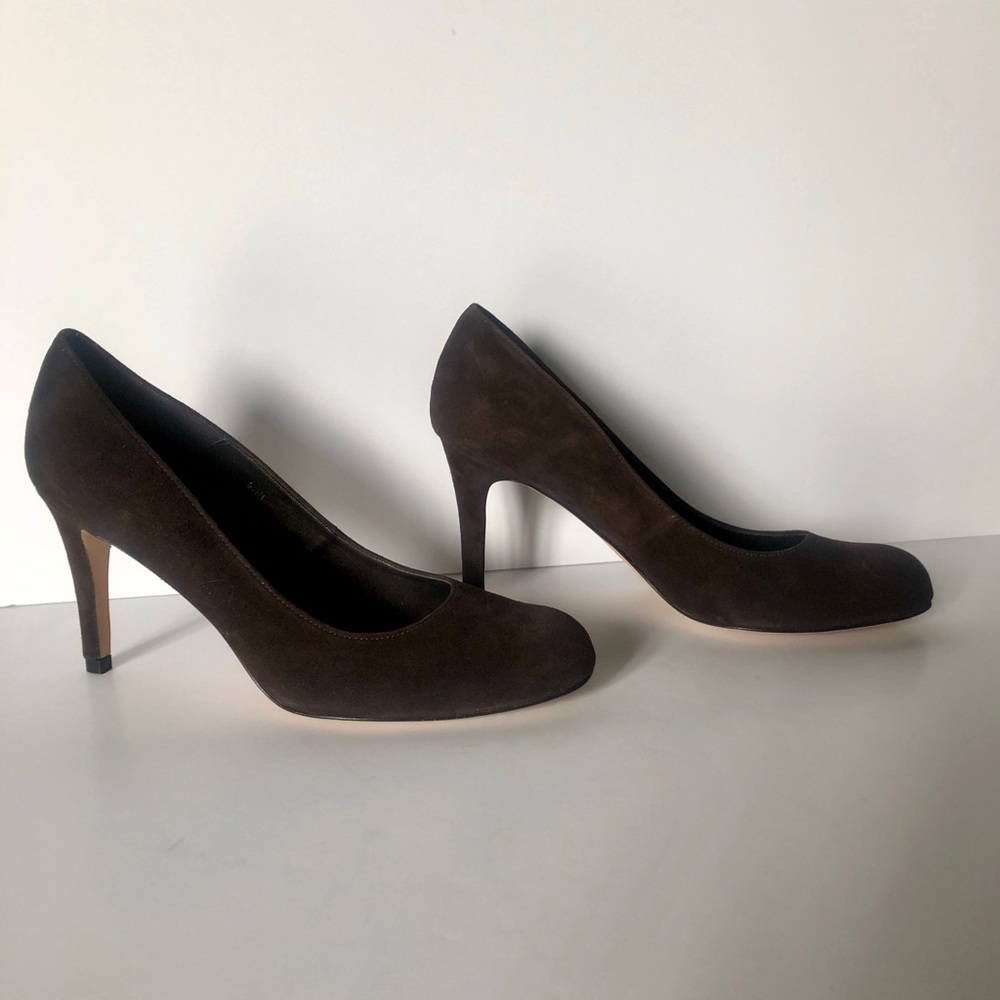 Vaneli Chocolate Brown Suede Pumps - New